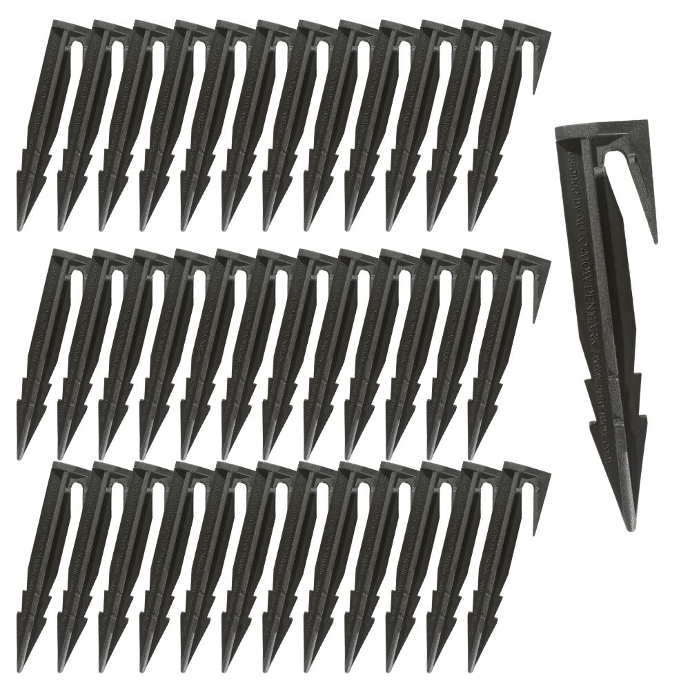100-Pack Extreme Plastic Pegs